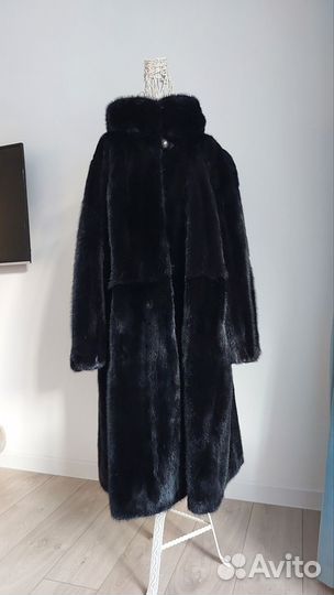 Норковая шуба новая 54-60 Италия