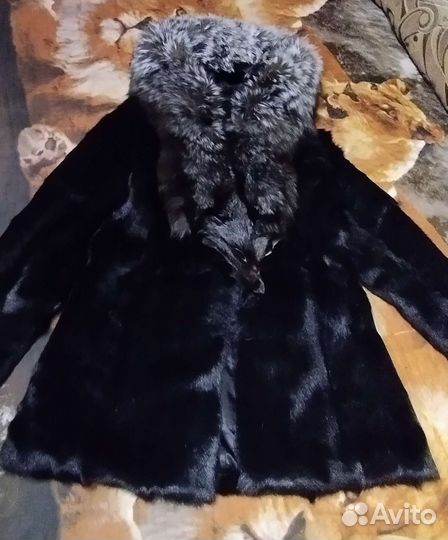 Шубка женская 48 р