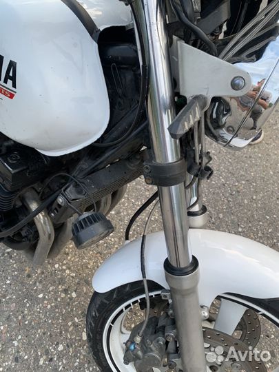 Yamaha xjr 400