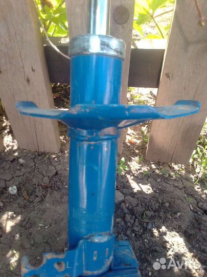 Стойка toyota corolla