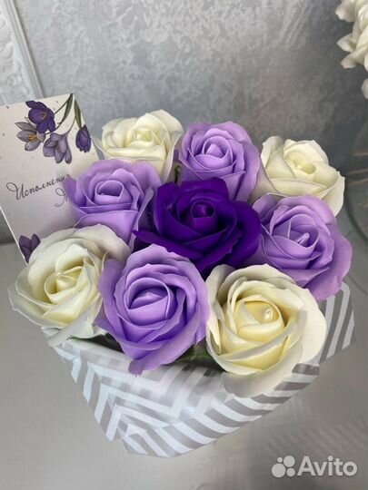 Мыльные розы в коробке