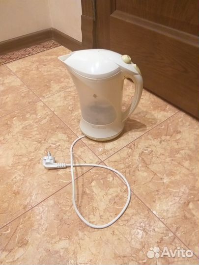 Чайник Moulinex