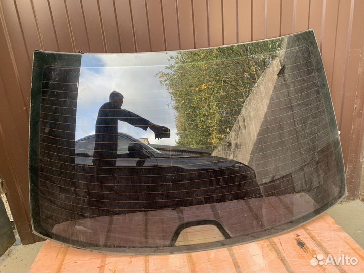 Заднее стекло Bmw 5 E39