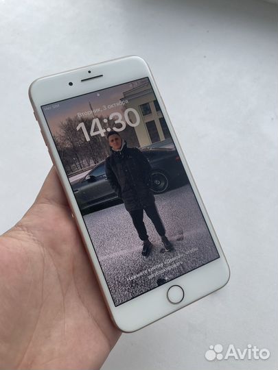 Телефон iPhone 8 plus