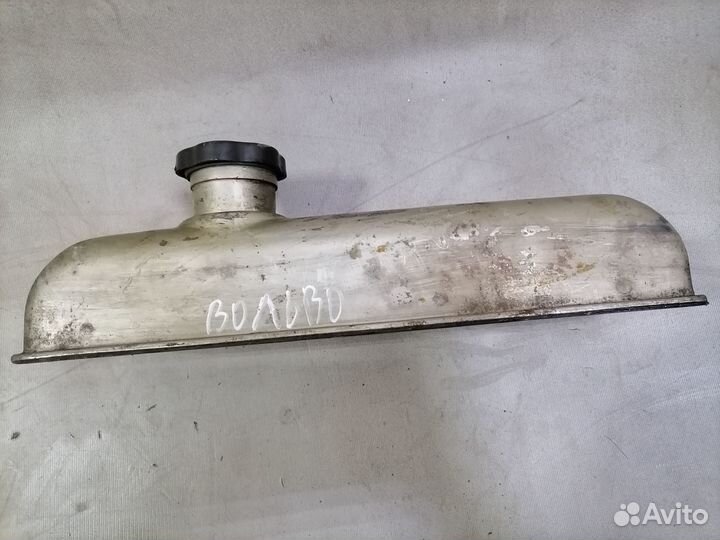 Клапанная крышка Volvo 340 1984-1991