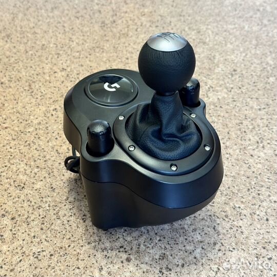 Logitech Driving Force Shifter как новый