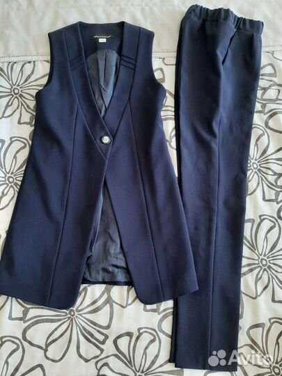 Школьный костюм