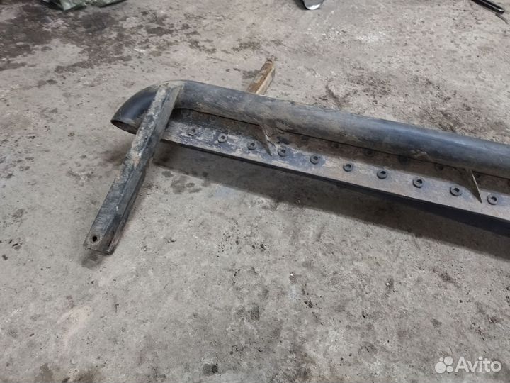 Подножки на ниву 2121