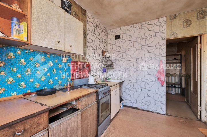 Комната 10,1 м² в 1-к., 6/9 эт.