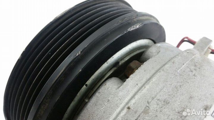 Компрессор кондиционера Nissan Elgrand TE52 QR25