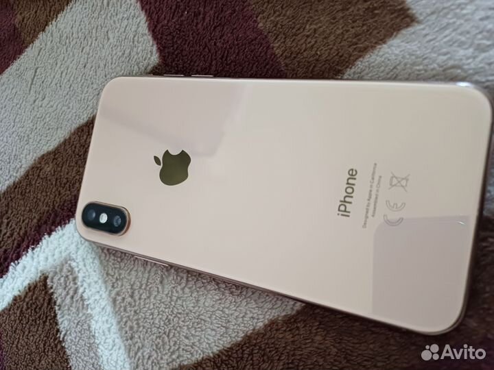 iPhone Xs, 64 ГБ