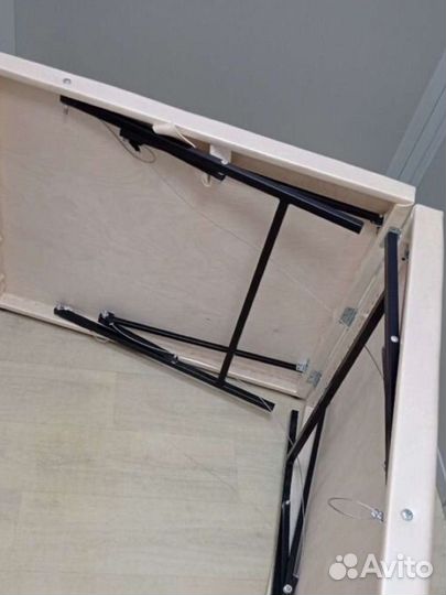 Кушетка ресницы массаж