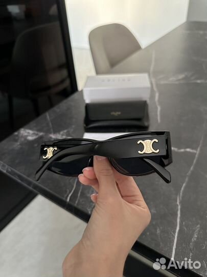 Солнцезащитные очки celine