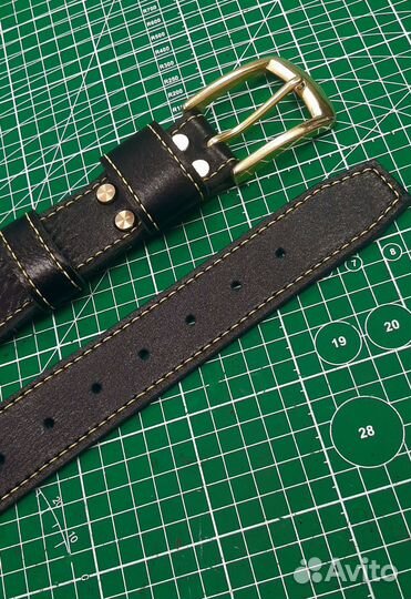 Мужской кожаный ремень ручной работы