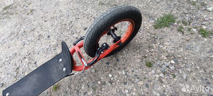 Самокат. Сделано то. Смазан и отрегулирован