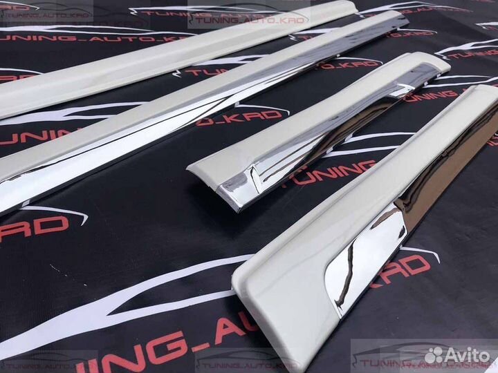 Молдинги дверей Toyota Land Cruiser Prado 150 P476