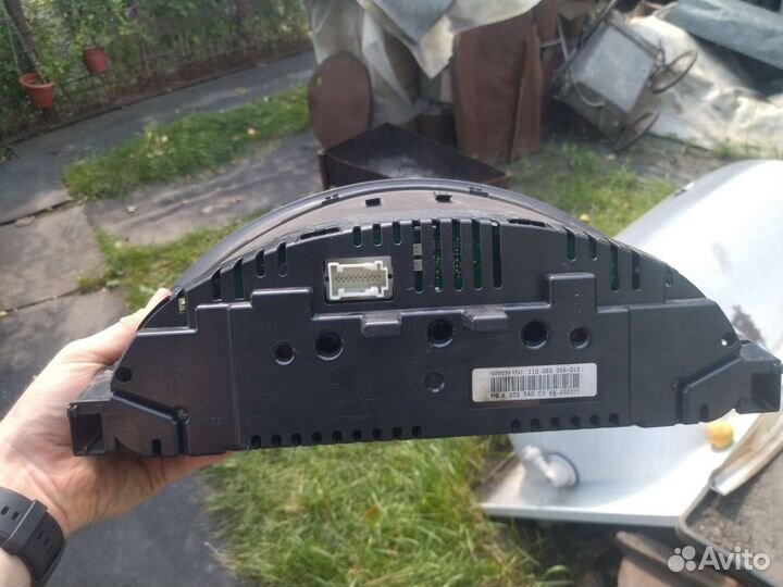 Панель приборов мерседес (Mercedes)