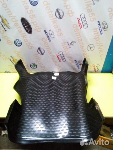 Коврик в багажник новый шевролет нива 2131 4х4