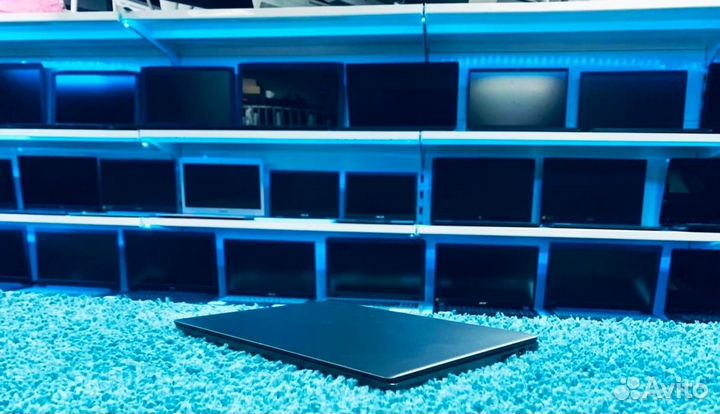 Ультрабук Метал/Без рамочный 9покол/3000/8Gb/SSD/Г