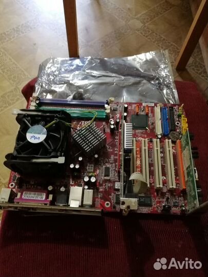 Материнка MSi Socket 478 с цпу Celeron и Video AGP