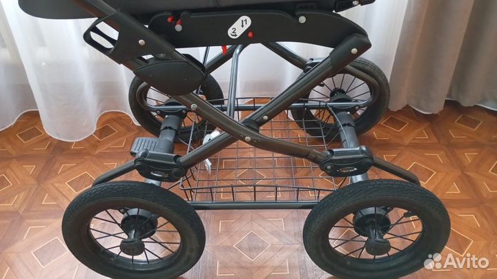 Коляска Детская в отличном состоянии