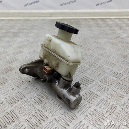 Цилиндр тормозной главный Hyundai Elantra 3 XD 1.6