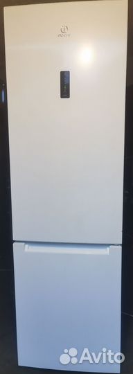 Холодильник Индезит