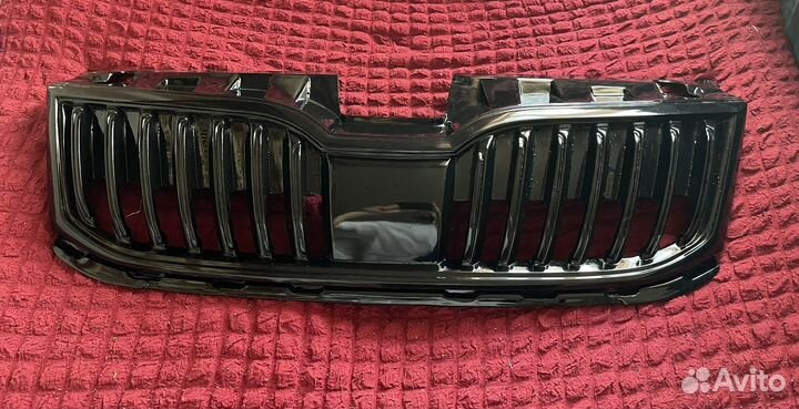 Решетка Радиатора на Skoda octavia a7