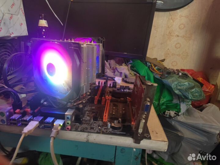 Материнская плата с процессором