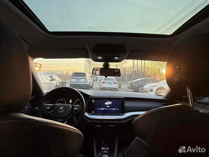 Skoda Octavia 1.4 AT, 2022, 39 000 км