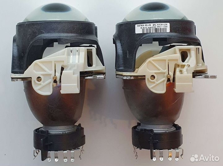 Линзы оригинал Valeo вольво хс60 + лампы