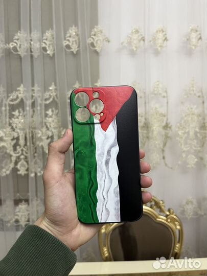 Чехлы на телефон