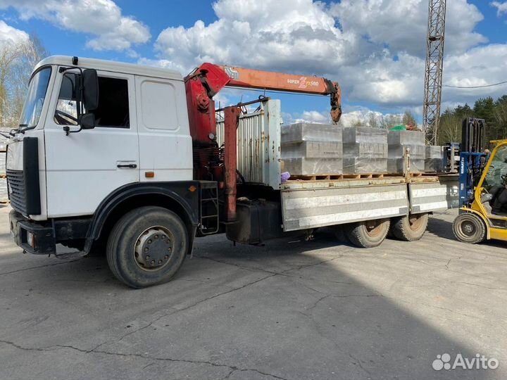 МАЗ 6303 с КМУ, 2001