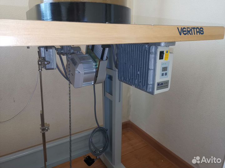 Скорняжная швейная машина