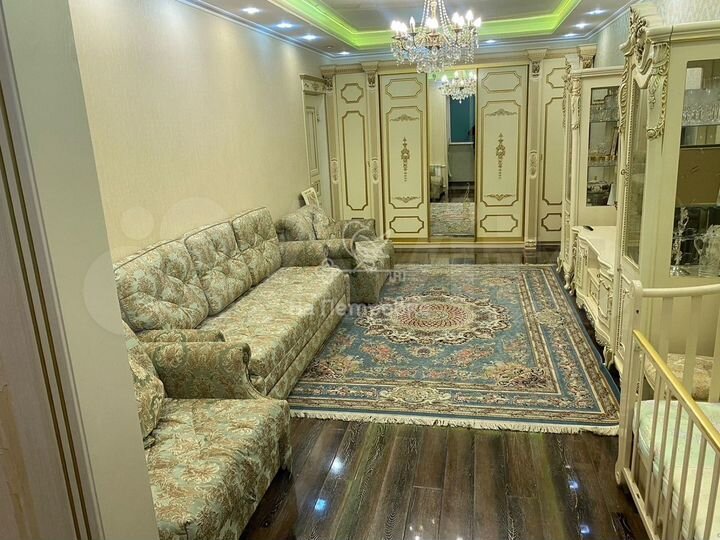 1-к. квартира, 52 м², 3/18 эт.