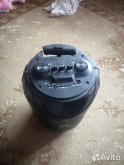 Музыкальная колонка с блютузом