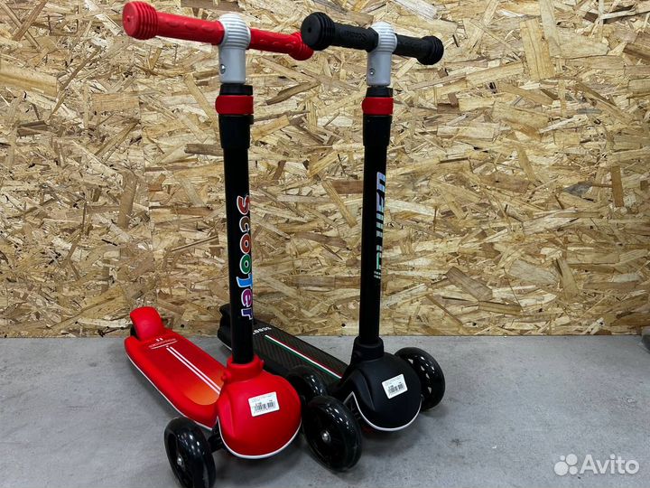 Самокат детский Scooter Red