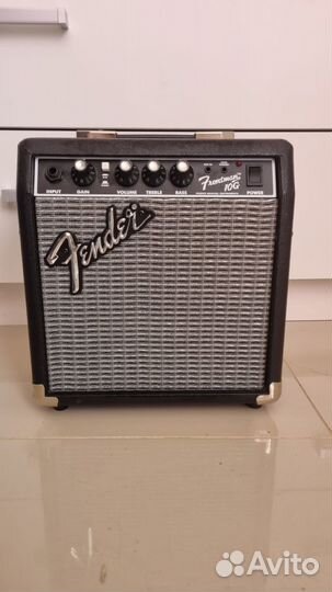 Комбоусилитель fender frontman 10G
