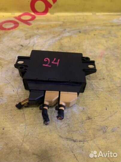 Блок управления парктрониками Audi A6 C6