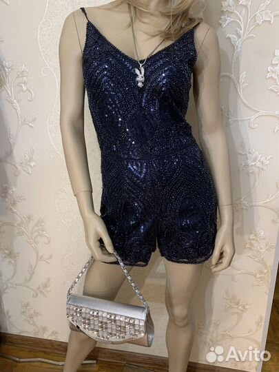 Комбинезон с бисером и пайетками красивый вечерний