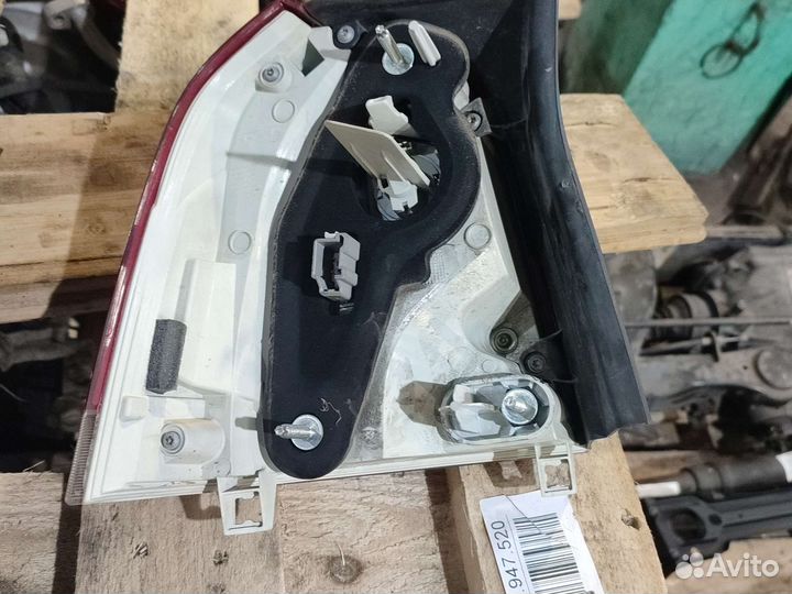 Фонарь задний volvo xc70