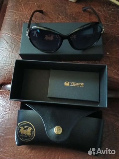 Солнцезащитные очки женские брендовые