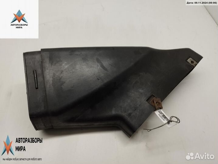 Воздуховод Audi A4 B5 рест. 1998 078129617A