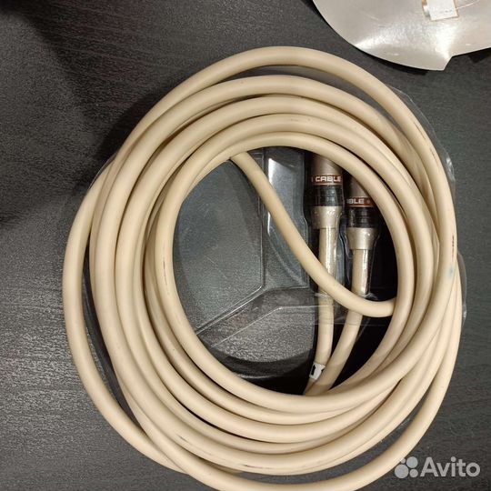Monster Cable MB300 4 метра