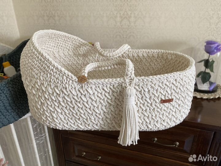 Люлька переноска вязаная