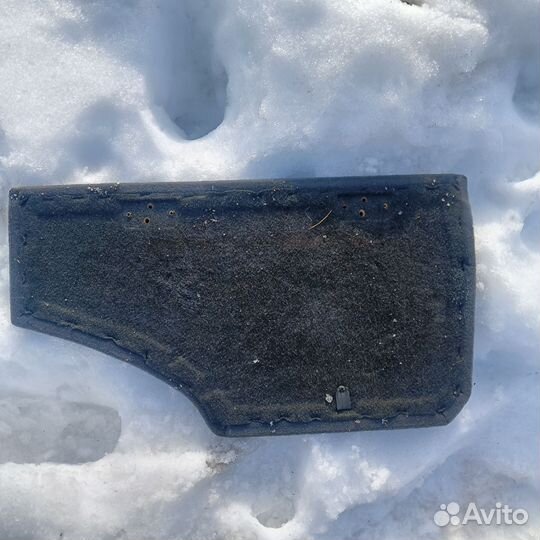 Крышка пола багажника Nissan Primera P11 универса