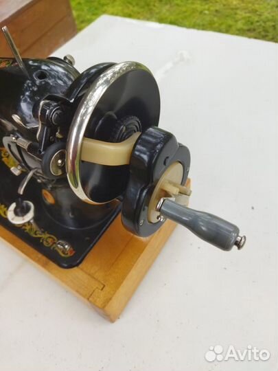 Швейная машина отличная