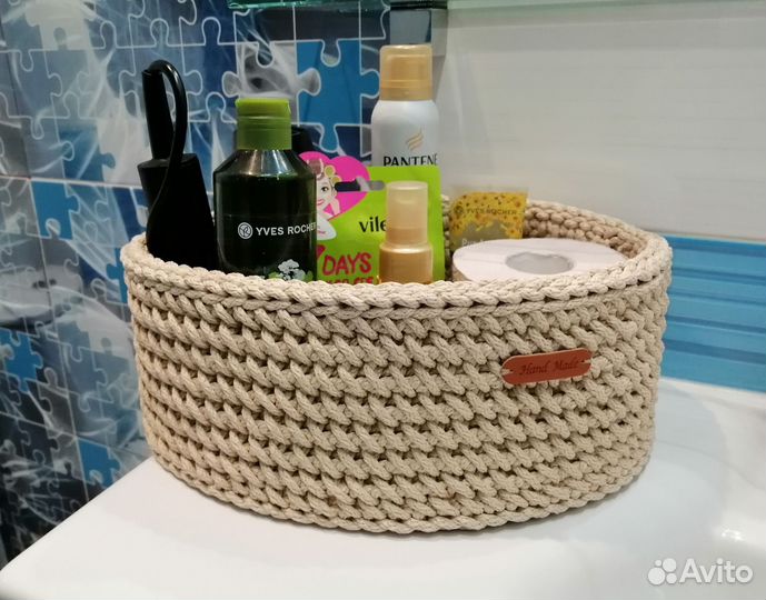 Корзинка вязаная