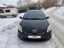 Toyota Auris, 2010, с пробегом, цена 860 000 руб.