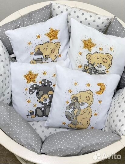 Бортики в кроватку, новые